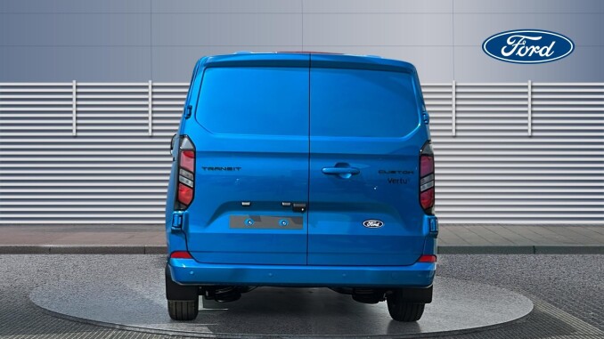 Ford Transit Custom 320 L1 Diesel Fwd 2.0 EcoBlue 150ps H1 Van Limited - Image 6